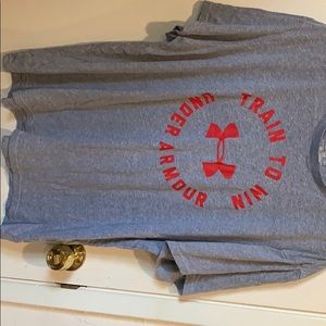 Men’s under armour graphic shirt